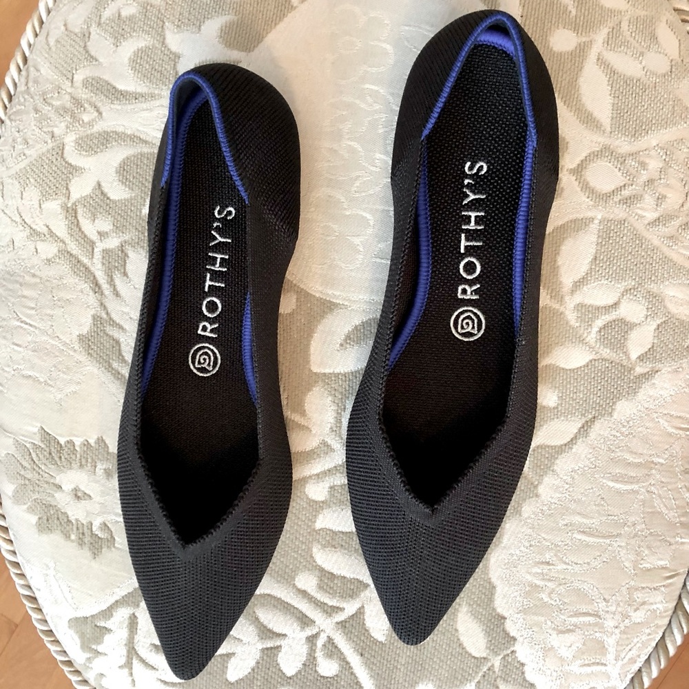 Rothy’s Black Pointed Flats (Brand New)